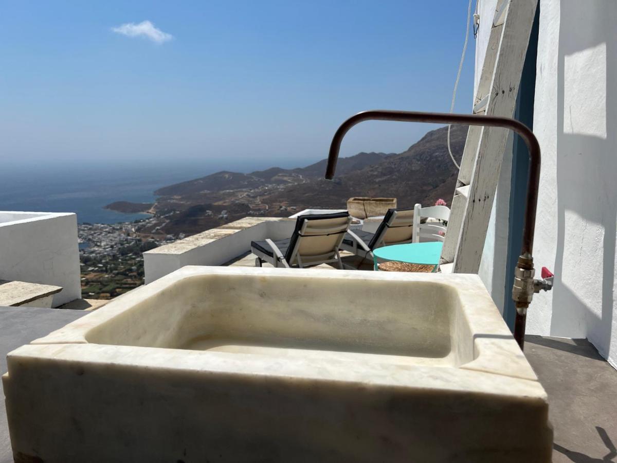 Windhouses Serifos エクステリア 写真