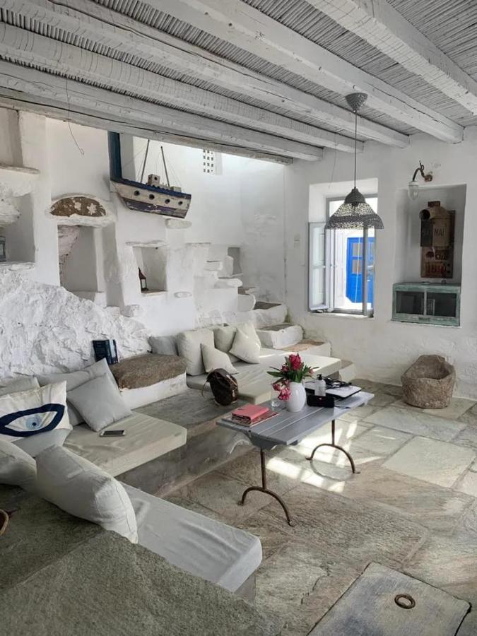 Windhouses Serifos エクステリア 写真